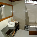 Glass Style Bathrooms